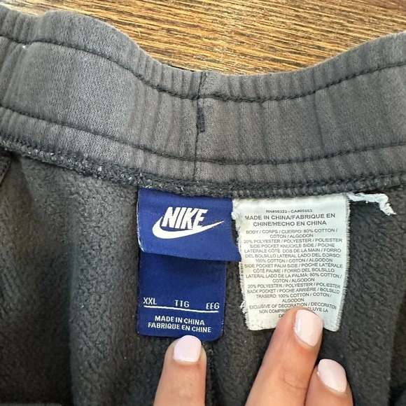 Nike Fleece Men's Shorts Gray Nike Logo SZ XXL Activewear Soft L0387 - Picture 4 of 7